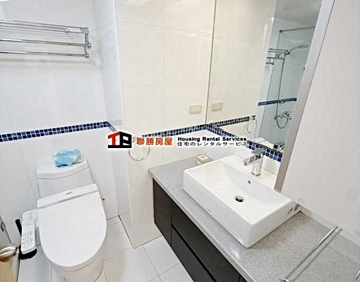小巨蛋站~靜巷社區~優質住宅~電梯兩房~使用空間大~機能強~ - Image 14