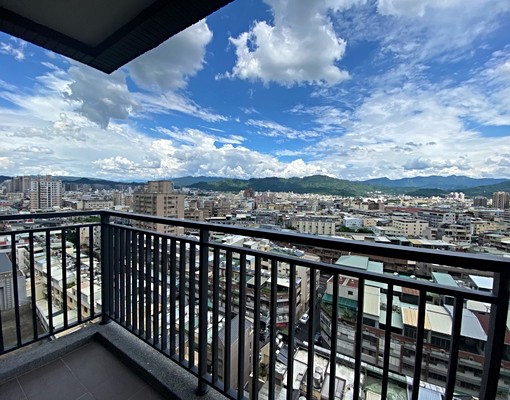 近74三井秀泰火車站全新未住傢電全⚠2房平車🚗慈濟中國醫 - Image 2