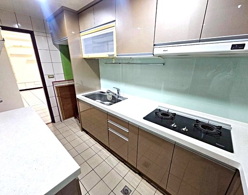 永貞路福和路口💖電梯住家(可住辦)全新衛浴.收垃圾.附車位 - Image 13