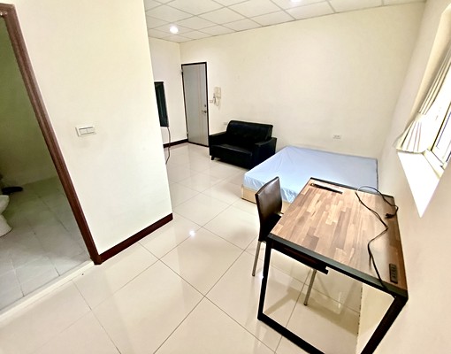 近旱溪夜市👍屋況超新🏠採光超佳☀️衛浴開窗🪟 - Image 5