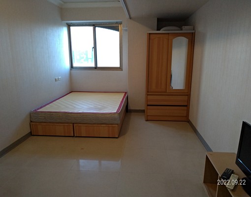 有廚具★近世貿101捷運~有保全代收垃圾 - Image 2