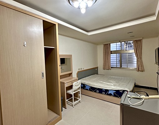 捷運南京三民站4分鐘/全新精緻套房/可申請租屋補貼 - Image 1