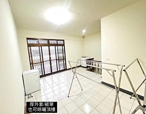 中正路旁/獨洗獨曬/生活機能佳/低價只為覓得優質房客 - Image 10