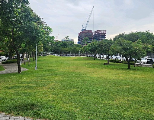 民生敦煌挑高別墅 - Image 1