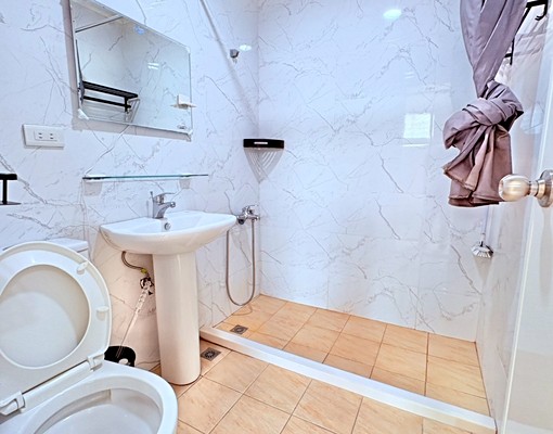 南區超值四房✨超大露台自由運用✨台水電✨子母車✨廚房流理臺✨ - Image 14