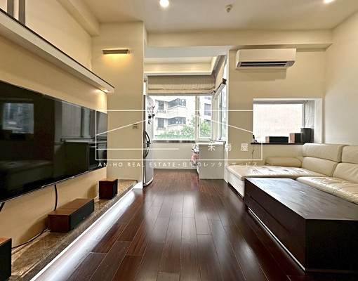 MRT大安挑高美宅•優質學區•近大安森林公園 - Image 1