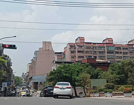 集合生活起居交通養生運動文化休閒多功能的好地區 - Image 2