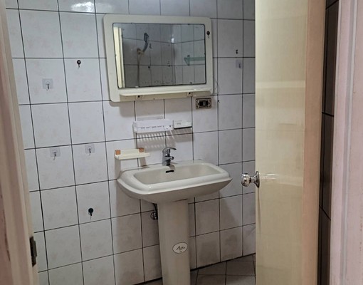 美術館電梯套房✅獨洗✅衛浴開窗✅可養貓 - Image 3