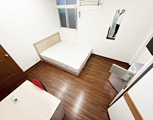 碧潭大橋◆超值套房◆採光佳屋況新 - Image 1