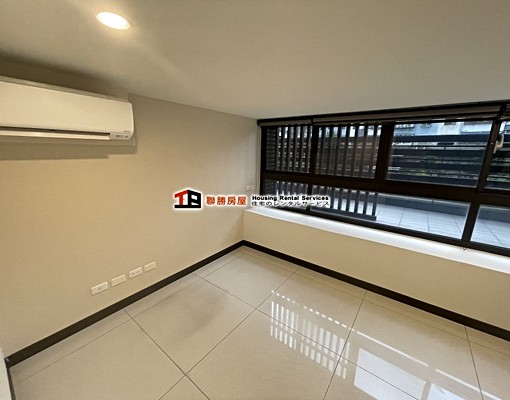 內湖站~全新電梯三房~鬧中取靜~屋齡新~機能強~ - Image 4