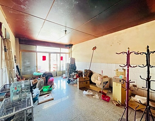 鄰近高鐵大道與北港路交流道七房整棟出租 - Image 1