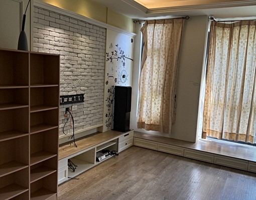 近學區機能型透天出租(屋主自租，仲介勿擾) - Image 1