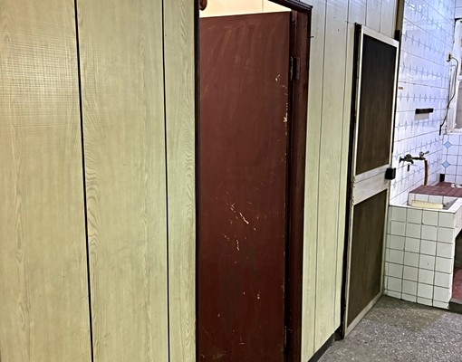（仲介勿擾）中和民享街三角窗住家&店面 - Image 6