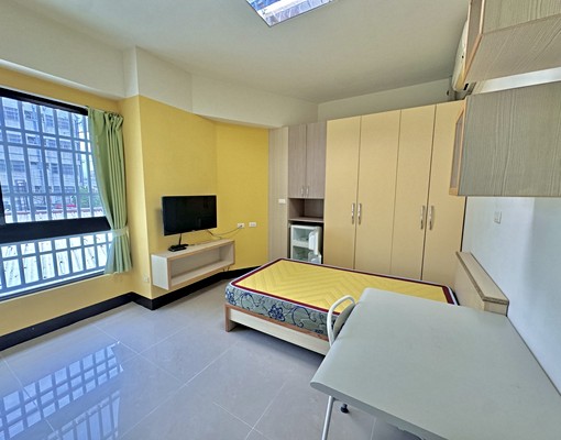 靜宜大學/套房出租/員工宿舍/學生套房 - Image 1