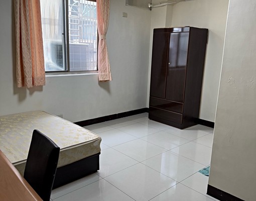 （仲介勿擾）美麗、寬敞、大套房 - Image 5