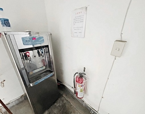 忠孝敦化★獨洗陽台★採光佳★變頻冷氣★飲水機★磚牆 - Image 6