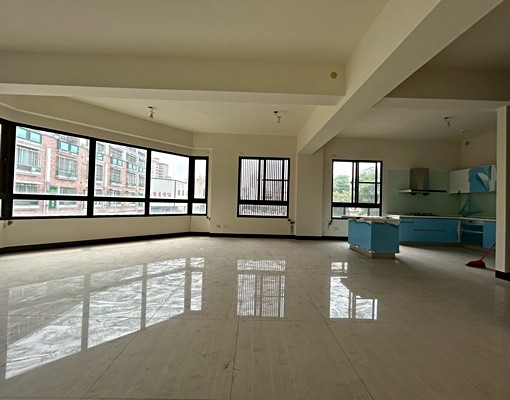 小港機場三角窗電梯金店面 - Image 5