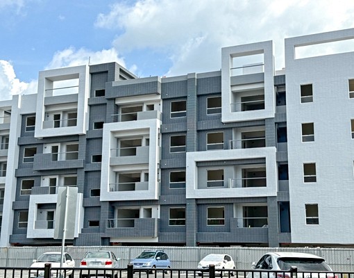 千禧公園全新高樓層兩房平車出租		 - Image 1