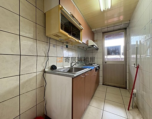 寄居蟹社會住宅🏠東區三房/可租補/台水台電/看屋加line - Image 11