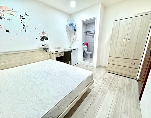 ✨全新裝潢&垃圾代收精美免爬高套房✨中信達達 - Image 2