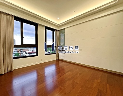 寓居專任｜寵物友善｜植物園旁綠蔭窗景屋況全新整理｜可同業配合 - Image 5