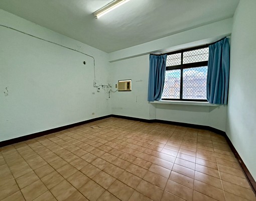 屏基商圈18米路可店可住 - Image 6