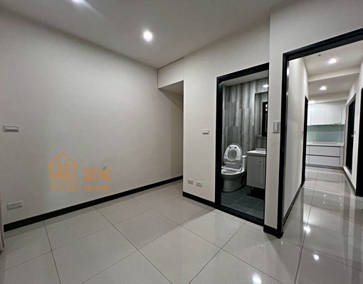 全新落成含車位無限棟距採光3房 - Image 7