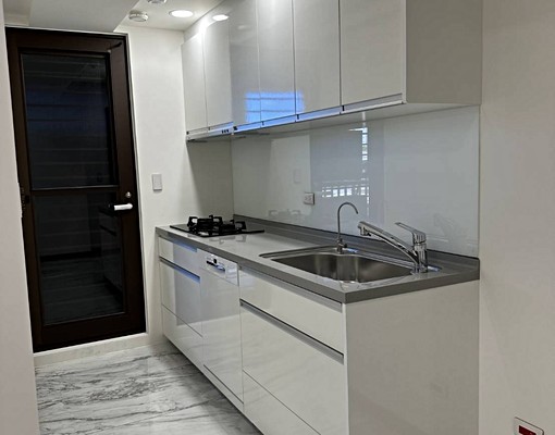 近小巨蛋敦北南京新成屋~交通便利有陽台質感佳 - Image 9