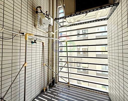 市政府旁【佳茂世界之心】高檔漂亮大套房有電磁爐流理台,搶租中 - Image 10