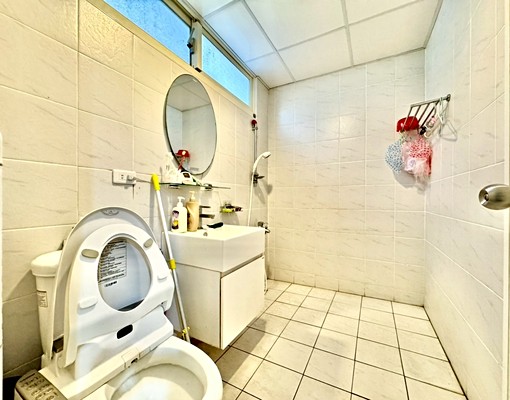 【海線萬年】🔥正清水市區｜近中山路｜店住合一｜整棟出租 - Image 5