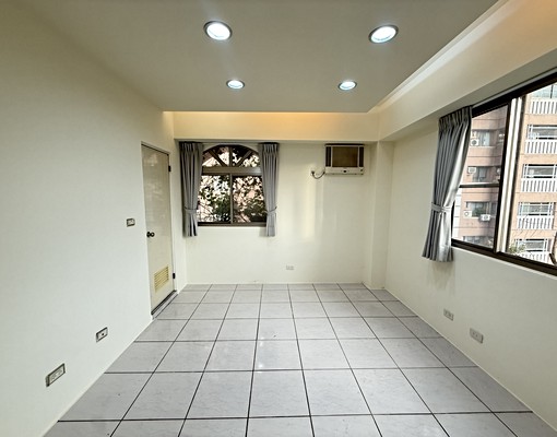 大墩東興商圈❤️可租補可設籍❤️電梯大三房 - Image 5