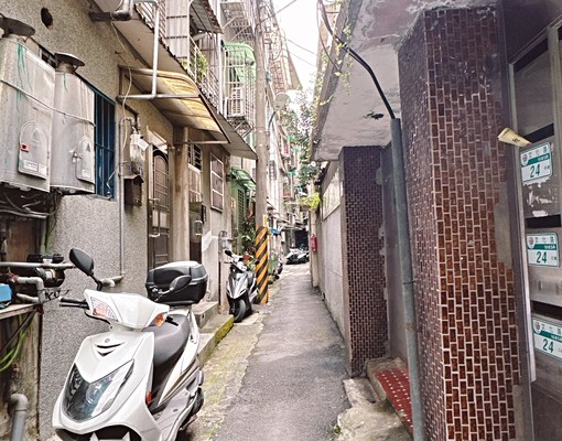 近頂溪捷運站❤️溫馨小套房🉑租補 - Image 12