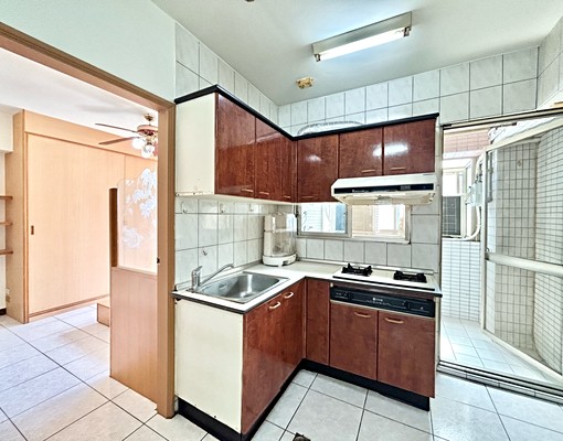 💫光速萬紫⚡️精裝系統裝潢⚡稀有釋出⚡大坪數三房⚡可租補寵 - Image 8