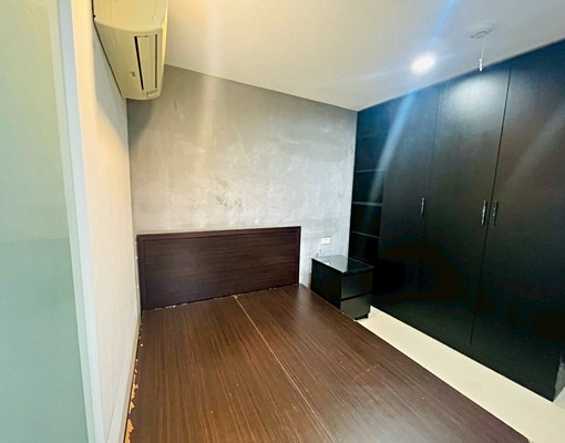 西門/格局方正採光通風獨立陽台洗曬/家具齊全/生活機能佳 - Image 3