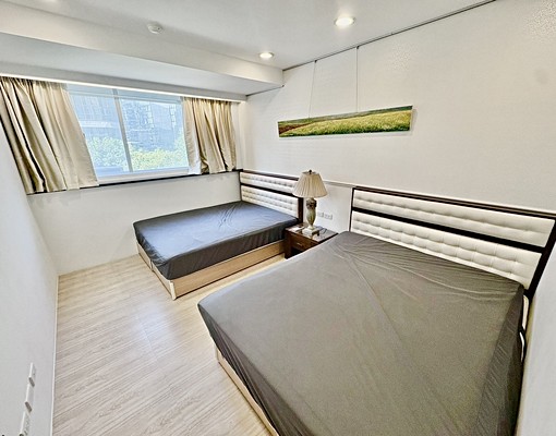 東區市中心❗忠孝敦化走路兩分鐘、整面採光✨雙捷運超方便🏡 - Image 11