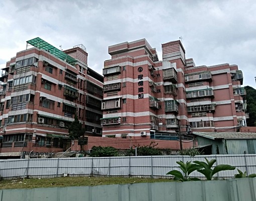 現代三合院黃金3樓2+1房 - Image 12