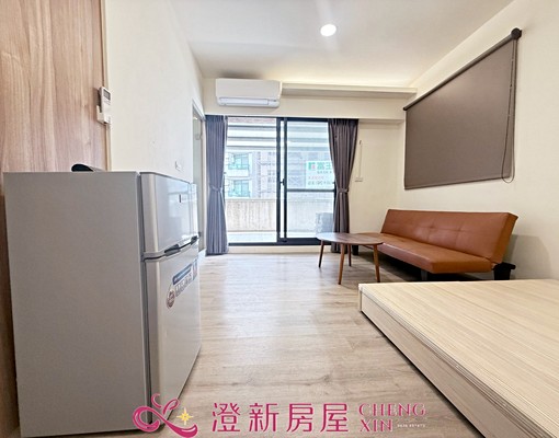 系統裝潢大露臺套房🌹管理員代收包裹🌹年繳再優惠 - Image 1