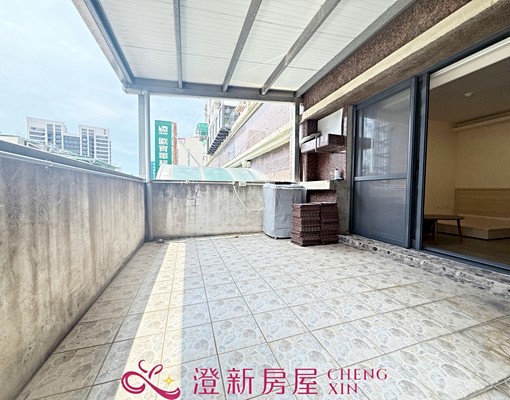 系統裝潢大露臺套房🌹管理員代收包裹🌹年繳再優惠 - Image 7