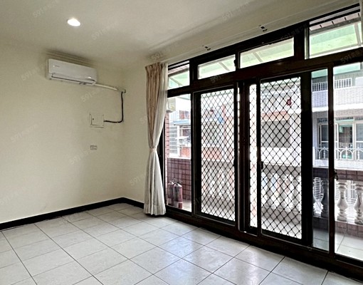 ⭐️龍宮街透天/1房1廳/🉑租補/可貓一隻 - Image 2