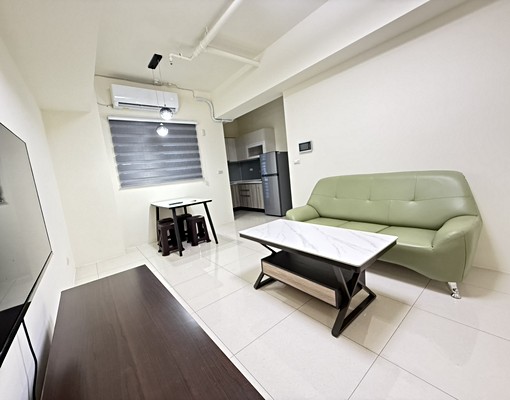 楠梓高大特區景觀3房平車含管可租補 - Image 2