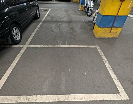 土城延和路地下平面車位出租 - Image 4