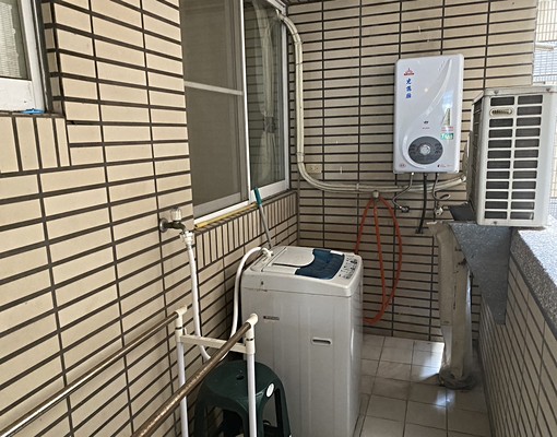 可租補~光復園區-大四房有傢俱~平面車位(免仲介費 - Image 9