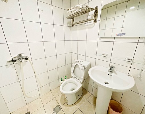 捷運南京三民★垃圾代收★有電梯★採光佳★飲水機 - Image 5