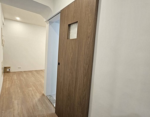 秒殺可租補景平站二房全新冷氣裝潢大陽台 - Image 10