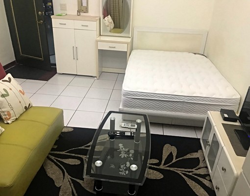 新莊電梯套房、家具家電全配 - Image 1