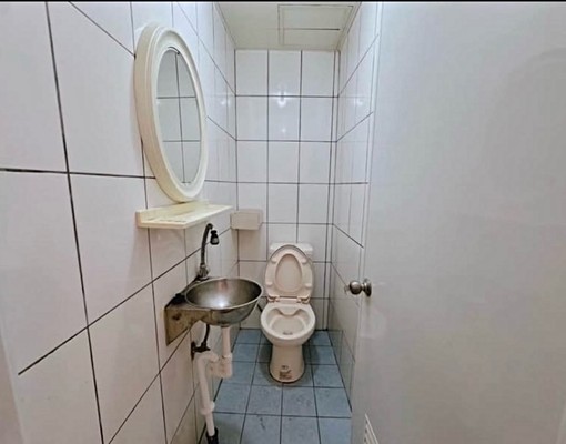 可租補,信義區莊敬路分租雅房,低樓層,近101世貿站 - Image 5