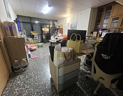 一樓10米路邊出租 - Image 3
