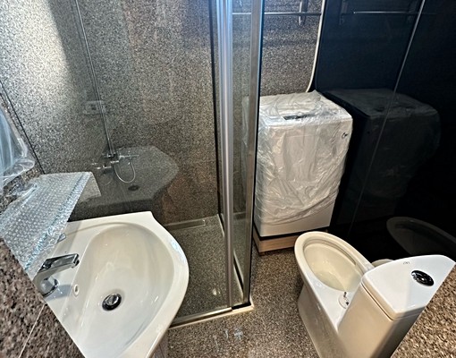 近西濱、台中港關聯工業區交通便利超優質套房全新裝潢|獨立套房 - Image 9