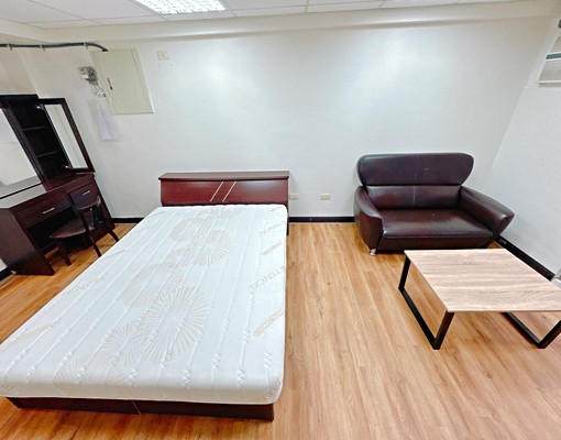 大業路★藝術璇宮★獨洗曬★附陽台禁煙 - Image 2