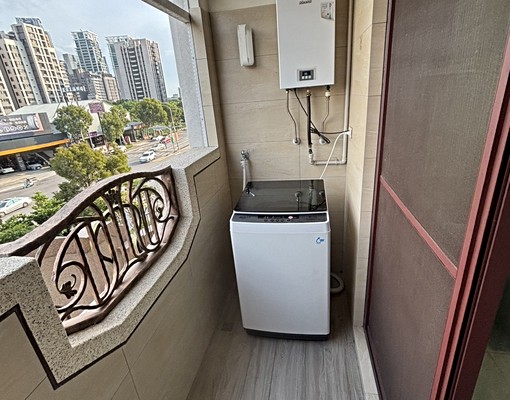 南勢國小旁九陽華威精裝一房家具電齊全 - Image 8